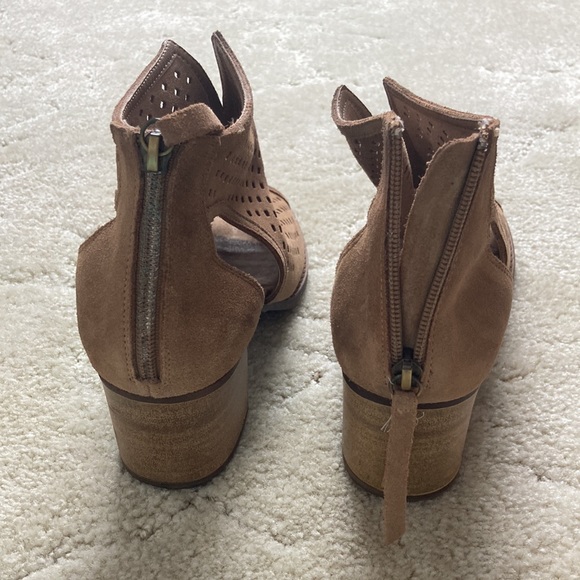 Dirty laundry shoes - Picture 2 of 4